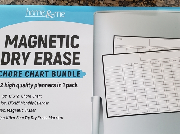 2 magnetic calendars and magnetic stars - Picture 3 of 5